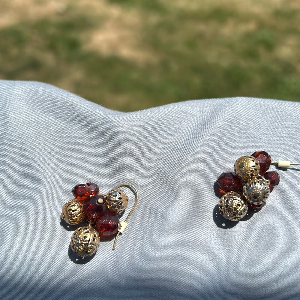 Costume jewelry vintage